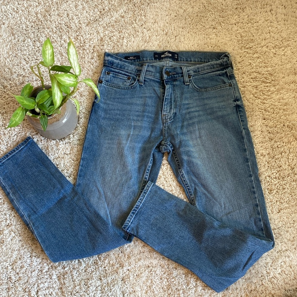Hollister Dark Wash Skinny Jeans